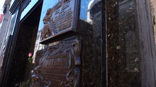 レコレータ墓地で一番人気の墓