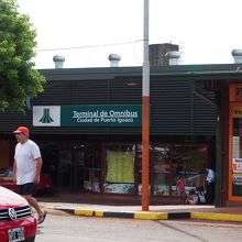 流しのタクシーはなく、こういったターミナルからタクシーが出る