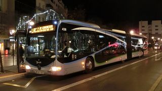 LACバスとアルハンブラバス　2014.7よりグラナダのバス路線再編で系統番号も変わってます！