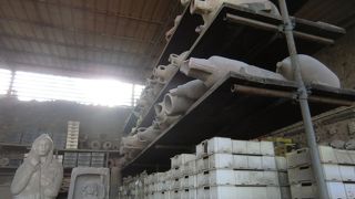 中を見ると面白いものもあります。