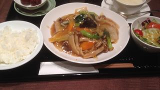 桃龍園 RESTAURANT ONE WORLD