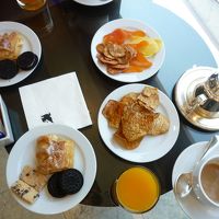 お部屋が準備できるまで。。。。早く来てしまいました。