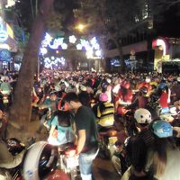 年末のドンコイ通り