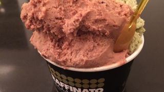 ジェラート専門店