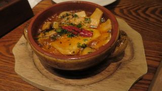 丸の内でお手頃タパス