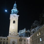 ホーエンザルツブルク城との夜景が綺麗！