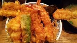 並ぶ覚悟で行くべし