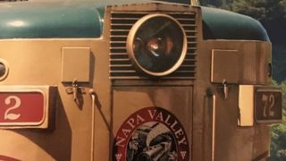 展望車両からのランチと10ドルティスティングは至福の時間