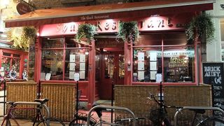 雰囲気もサービスも料理の味もよかったアイルランド料理店