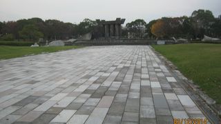 新しい公園でしょう。多様な施設が集合されています。
