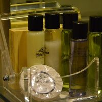 ドライヤーは完備されていました。他にスリッパもありですが、お