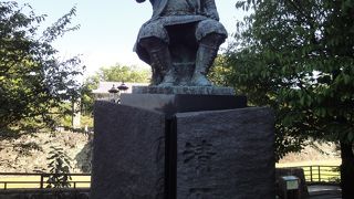 熊本城のそば。