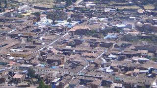 フォルクローレの楽器など、民族色豊か