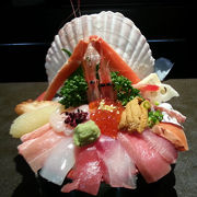 朝から食べれる海鮮丼