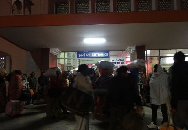 ホテルで手配しました