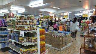 ススペ地区に泊まると必ずお世話になります。