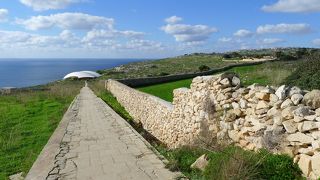 海が見えて景色が良い