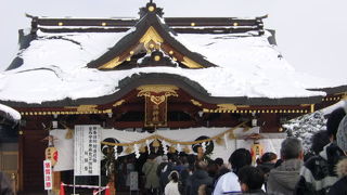 元旦の午前11時過ぎは行列が出来ていました