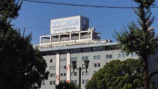 大きなバスターミナル。