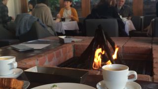 オシャレな雰囲気でブランチ