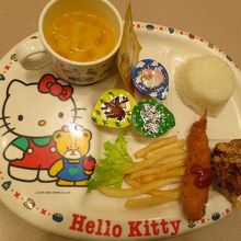 お子様キティランチ￥580(税別