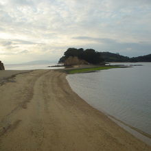 朝日と共に現れる美しいエンジェルロード