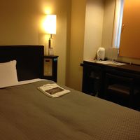 大きなベットでした