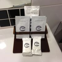 シャンプー、シャワージェル、石鹸、コットン＆綿棒