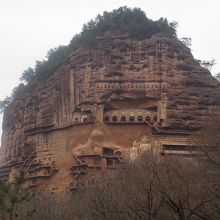 全景。確かに麦を積み上げたように見えなくもないですね＾＾；