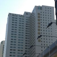 五里河に向かっての外観写真