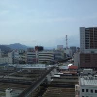 沼津駅が真下に見えます