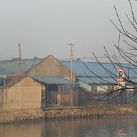 ホテルのすぐ裏は運河。