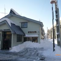 直ぐ上が高速ですが、静かです。