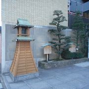 桜天神社の入り口にあります