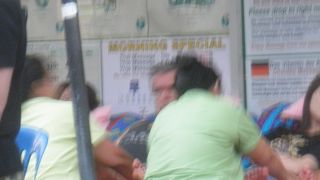 安宿街にあるマッサージ店