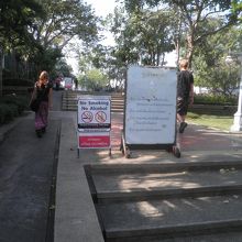 だめよぉ〜ダメダメ♪