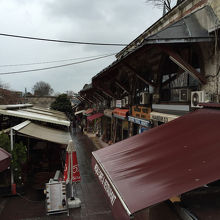 アジア人がほとんど居なくてゆっくりお買いものできます。