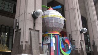 立派な建物だが・・・・