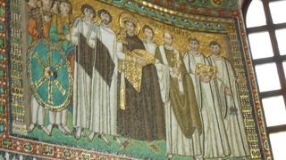 各都市の観光の間で、立ち寄っておきたい。