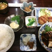 黒潮定食～手軽な料金で土佐の海の幸をいろいろ楽しめます～