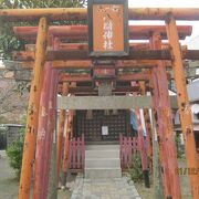 この神社yはかつての藩の学問所でした。
