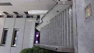 都心ならではのお寺