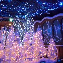 ホーリークリスマスが行われる宮殿ステージの一角