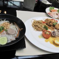 朝食バイキングも満足できます