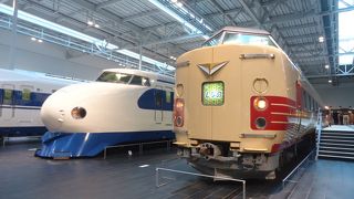 メインは新幹線、平日の午後が穴場かも