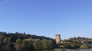 アルノ川沿い散歩