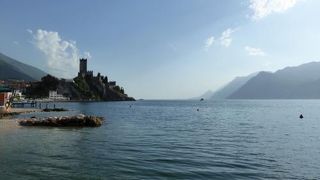 ガルダ湖は美しいです♪