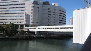 横浜駅東口からポートサイド地区へ