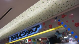 お台場フジテレビへ行かずともキャラクターグッズが買えます