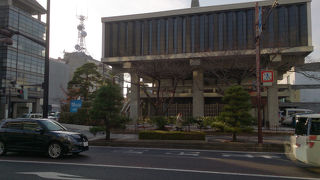 自国の問題として考えてほしい